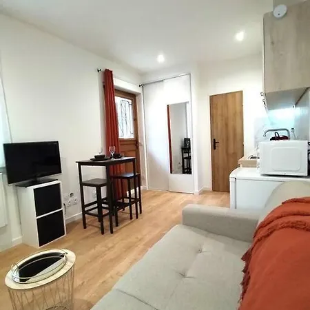 Modern Apartmán *